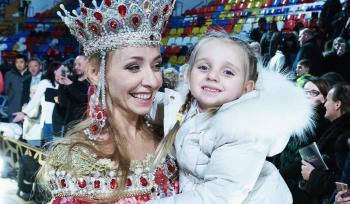 Татьяна Навка поделилась успехами четырехлетней дочери